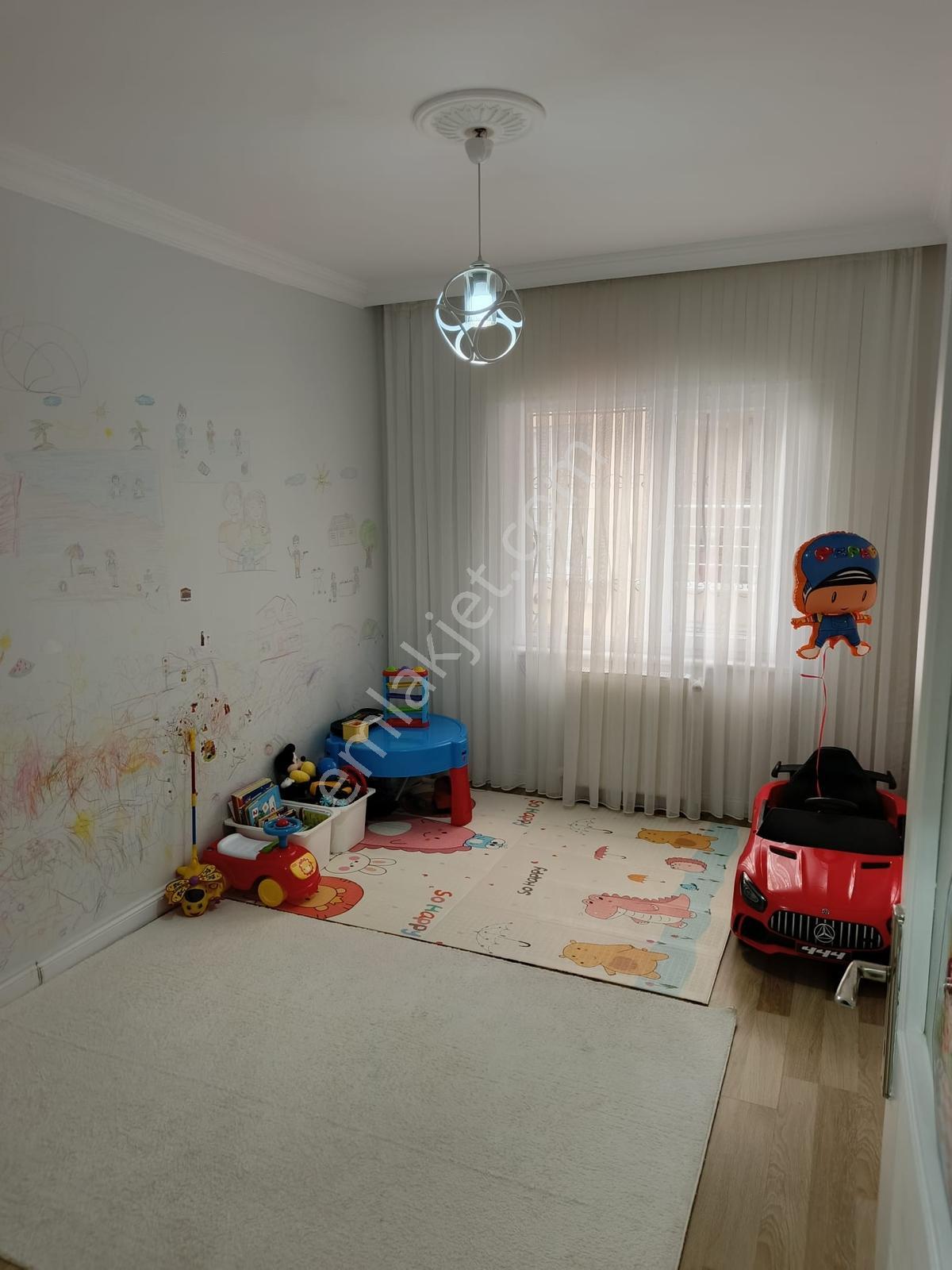 Gülveren Mah 3+1 Yüksek Giriş Altın Da Daire Var 110m2 İskanlı - Görsel 4
