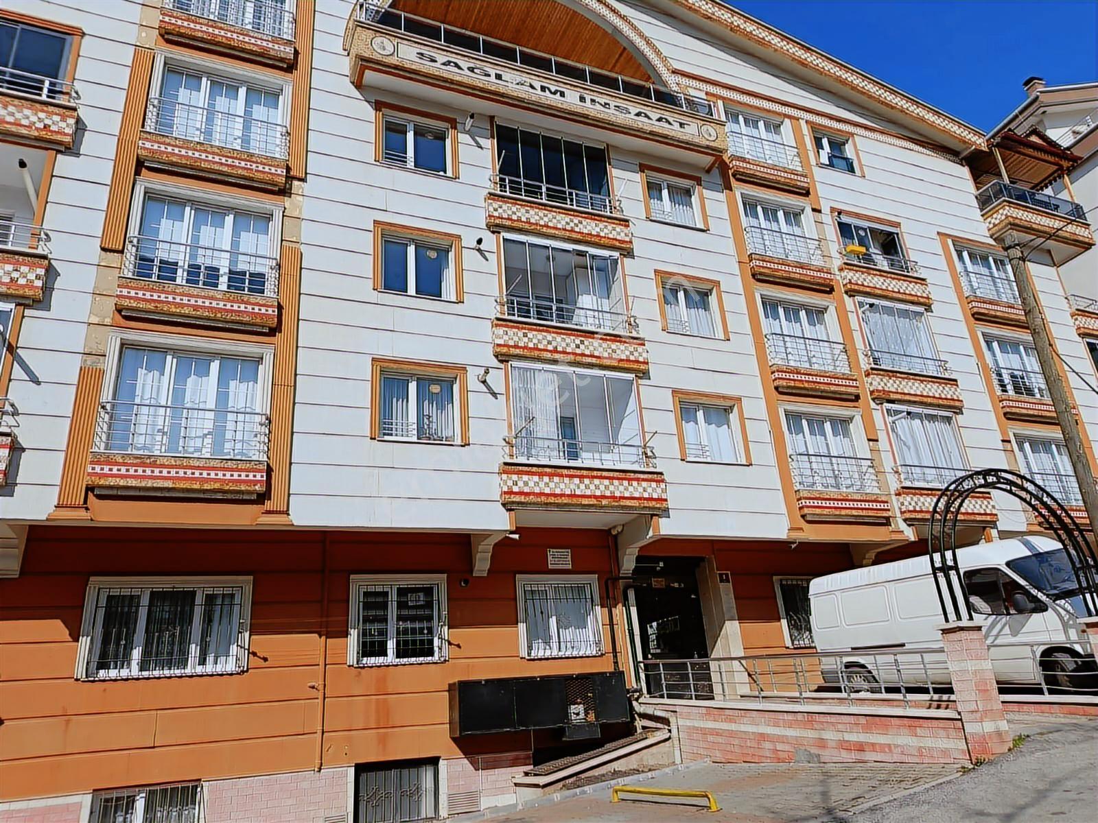 Gülveren Mah 3+1 Yüksek Giriş Altın Da Daire Var 110m2 İskanlı - Görsel 3
