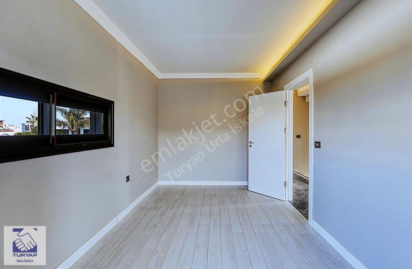 Urla Atatürk Mah.site İçersinde Tam Müstakil Satılık Villa - Görsel 16