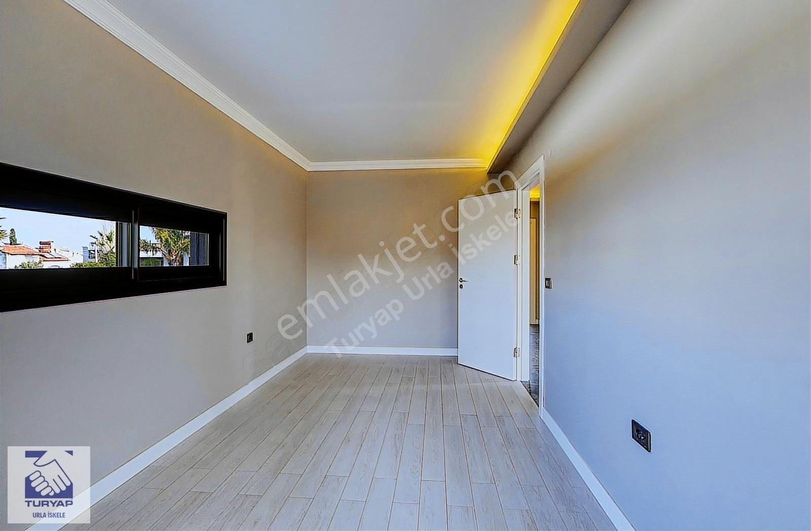 Urla Atatürk Mah.site İçersinde Tam Müstakil Satılık Villa - Görsel 21