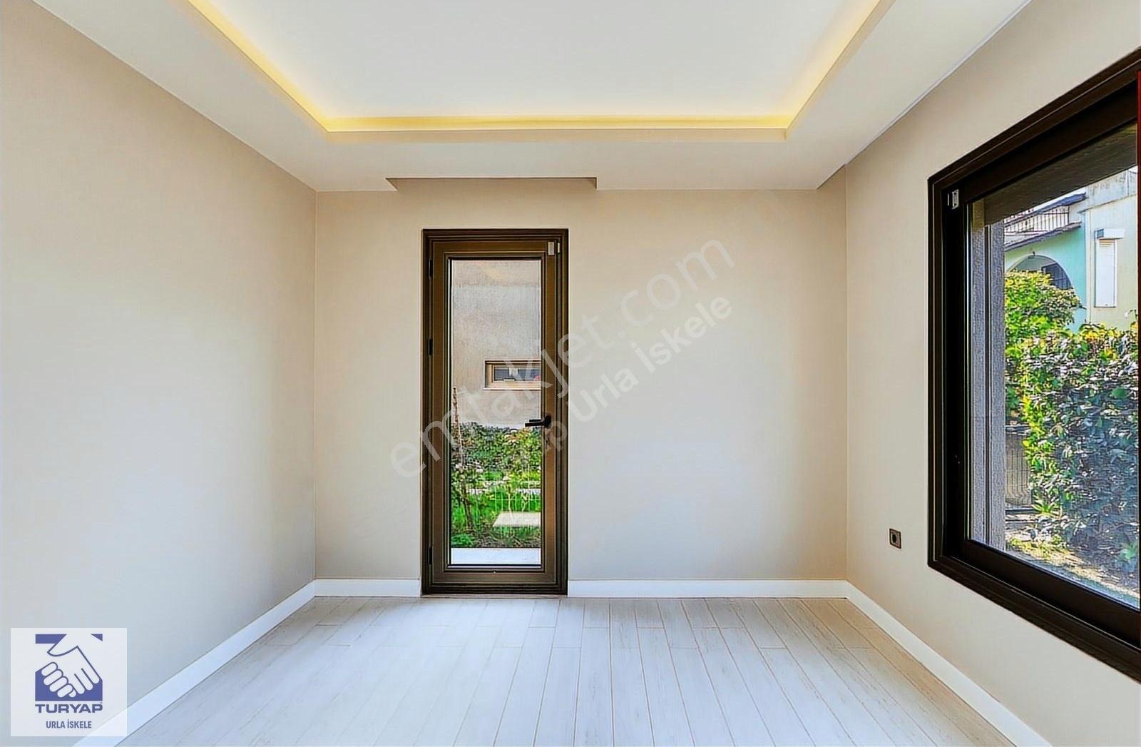 Urla Atatürk Mah.site İçersinde Tam Müstakil Satılık Villa - Görsel 9