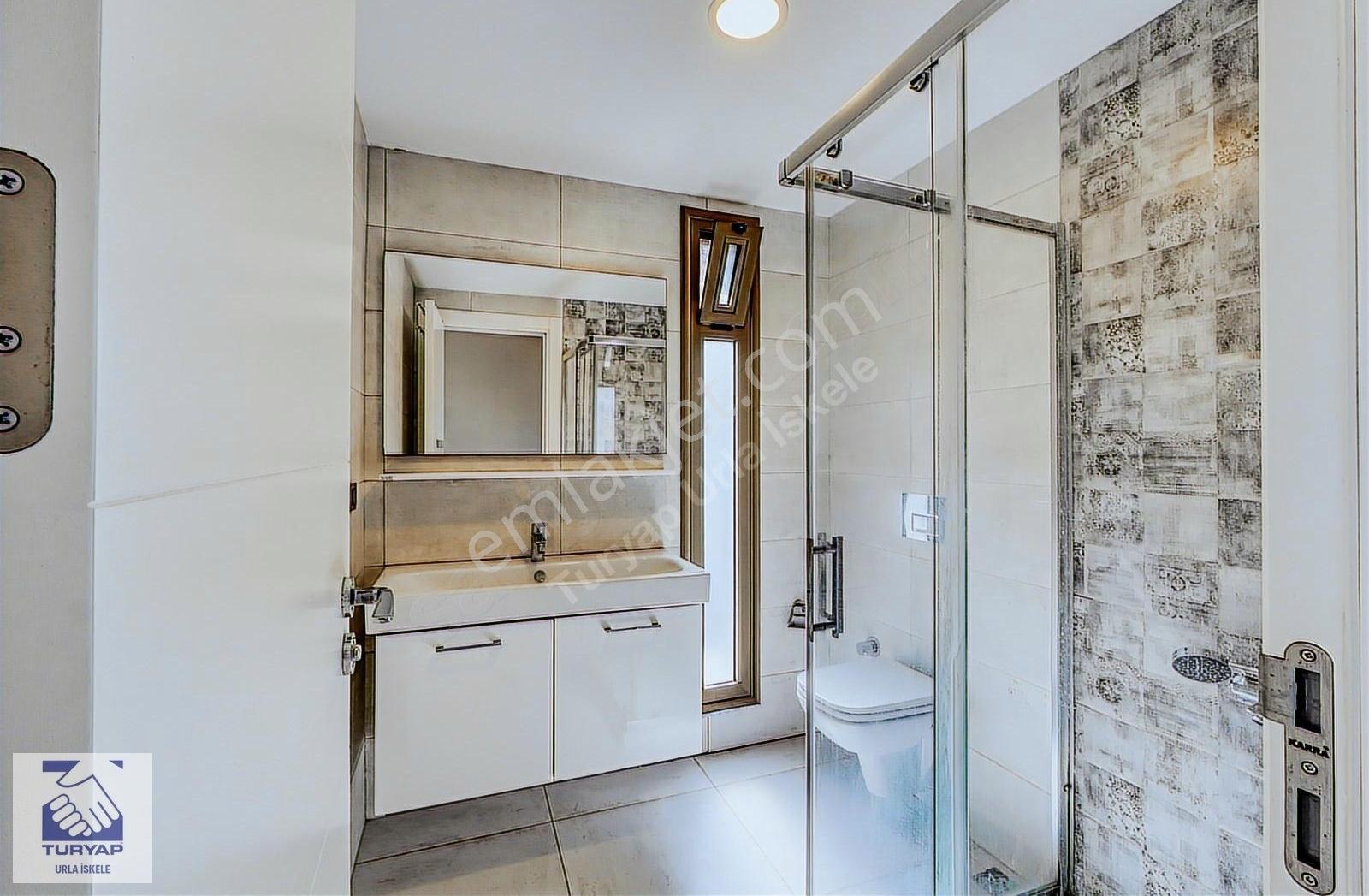 Urla Atatürk Mah.site İçersinde Tam Müstakil Satılık Villa - Görsel 24