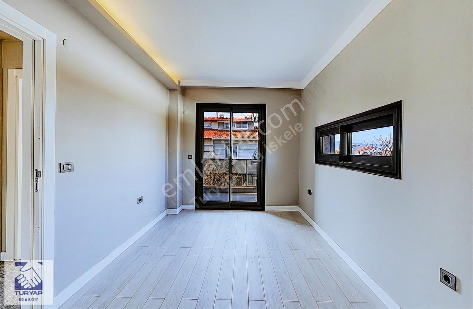 Urla Atatürk Mah.site İçersinde Tam Müstakil Satılık Villa - Görsel 26
