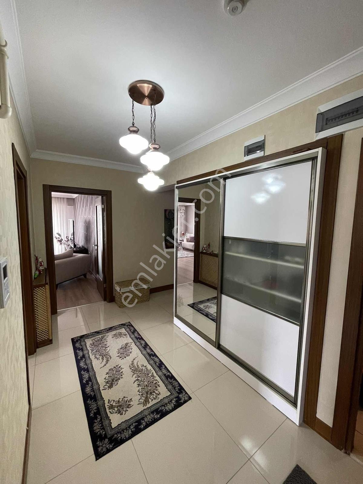 Polat Live'dan 3+1 Ebeveyn Banyolu Ara Kat Full Yapılı Daire - Görsel 2