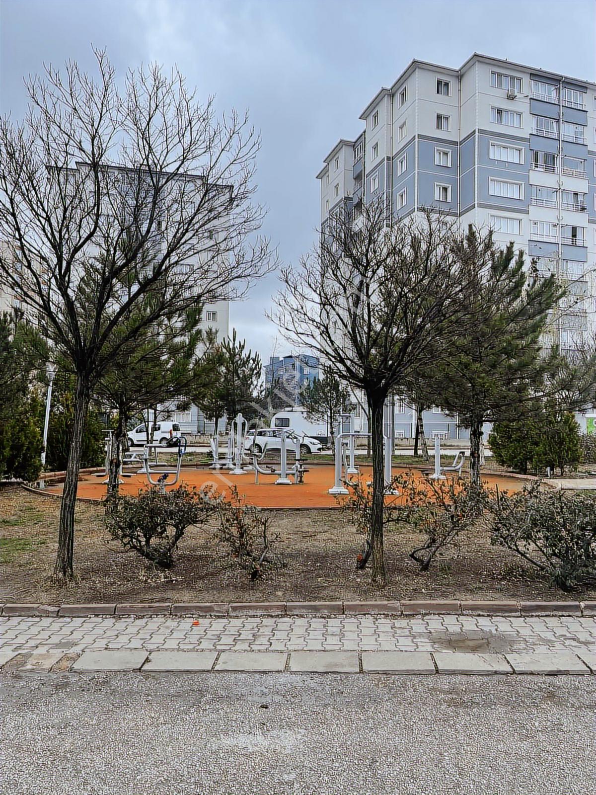 Polat Live'dan 3+1 Ebeveyn Banyolu Ara Kat Full Yapılı Daire - Görsel 13