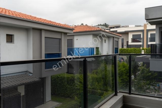Kuşadası Karaova'da Denize Ve Awm'ye Yakın 3+1 Eşyalı Villa - Görsel 33