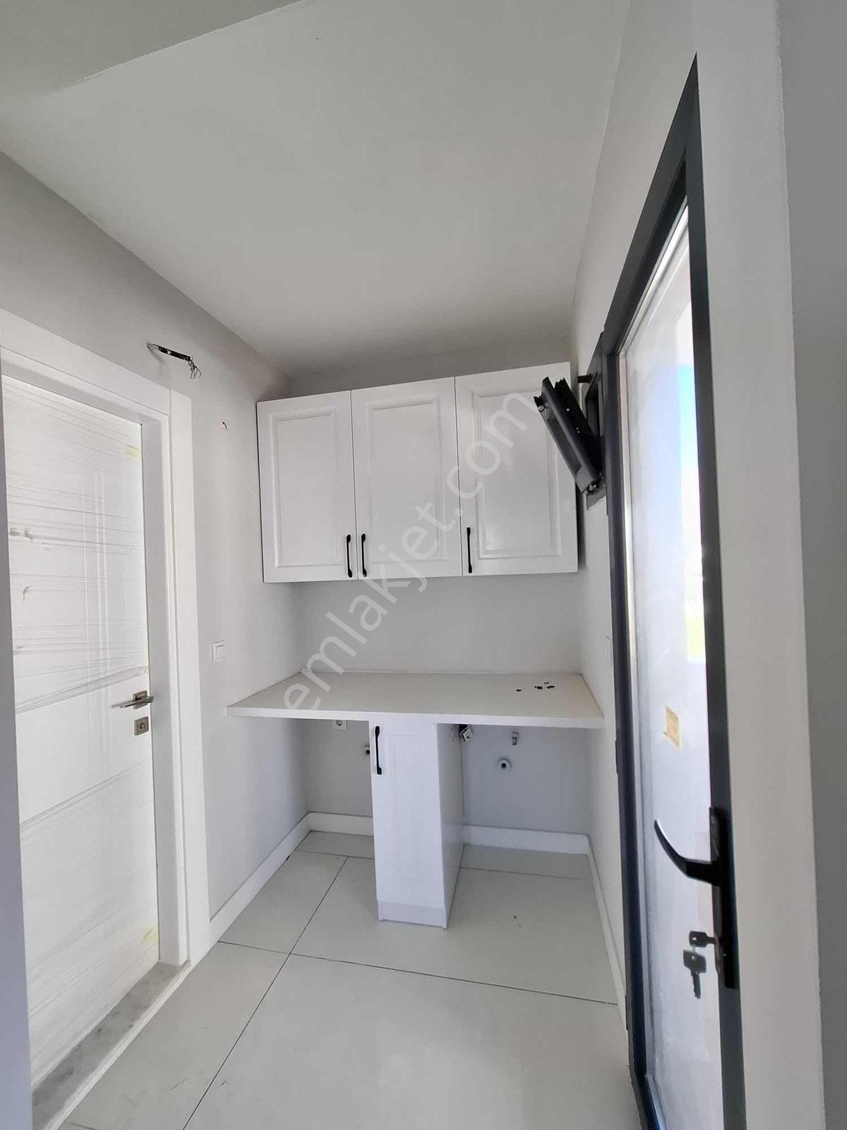 Akarca'da Müstakil Havuzlu Satılık Tripleks Villa - Görsel 27