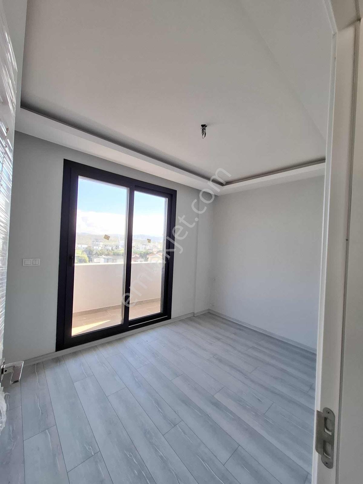 Akarca'da Müstakil Havuzlu Satılık Tripleks Villa - Görsel 5