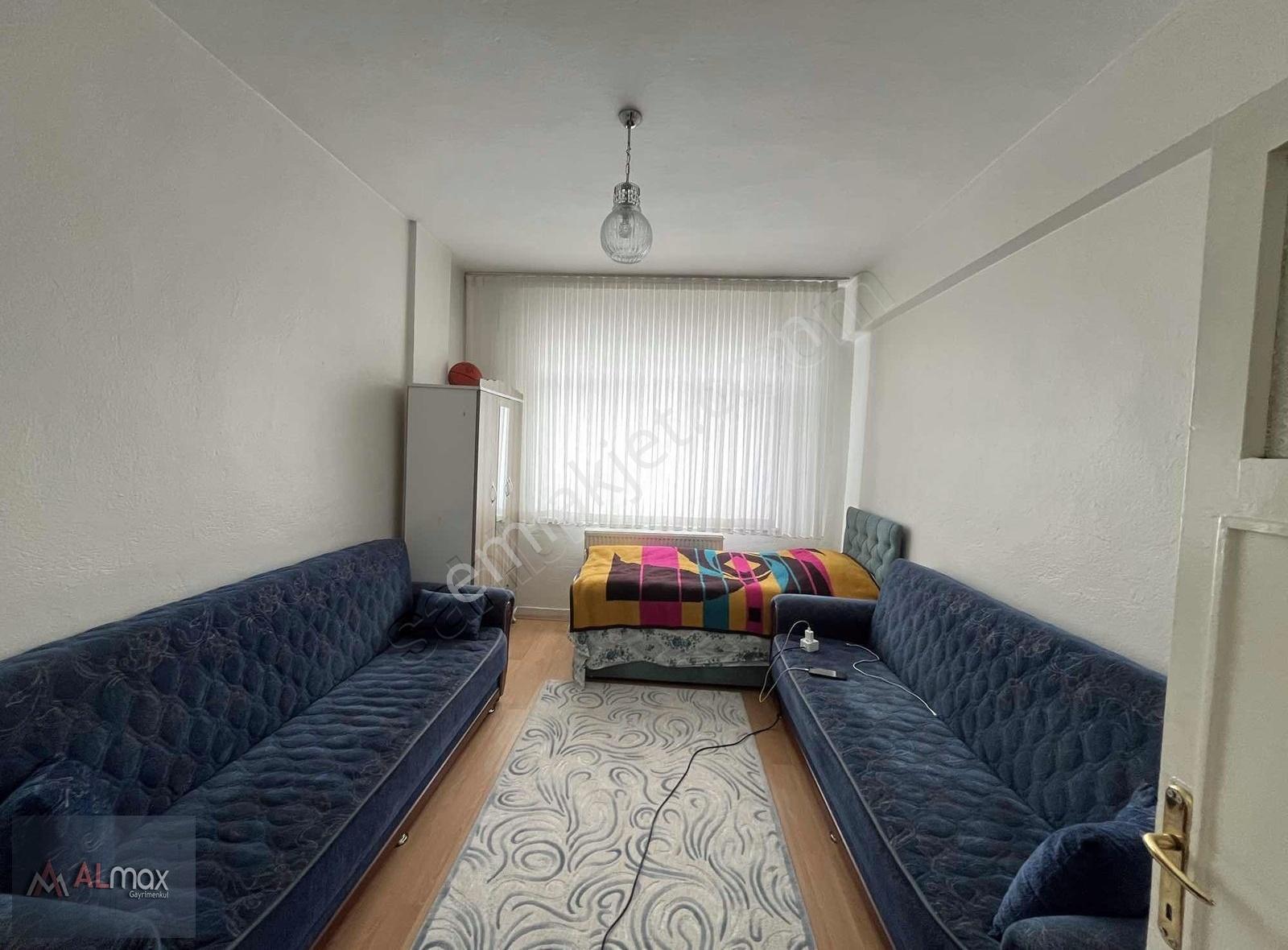 Kayabaşı Mahallesı'nde 3 + 1 Satılık Daıre