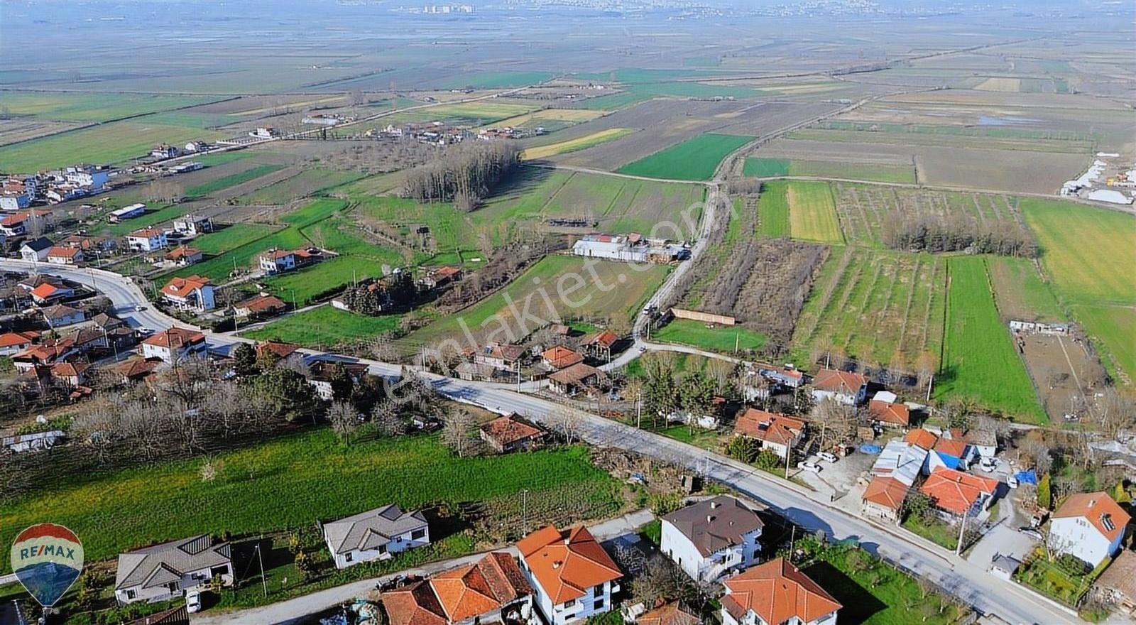 Sakaryanın İncisi Kuruçeşmede Çok Özel 3277m² Arsa - Görsel 10