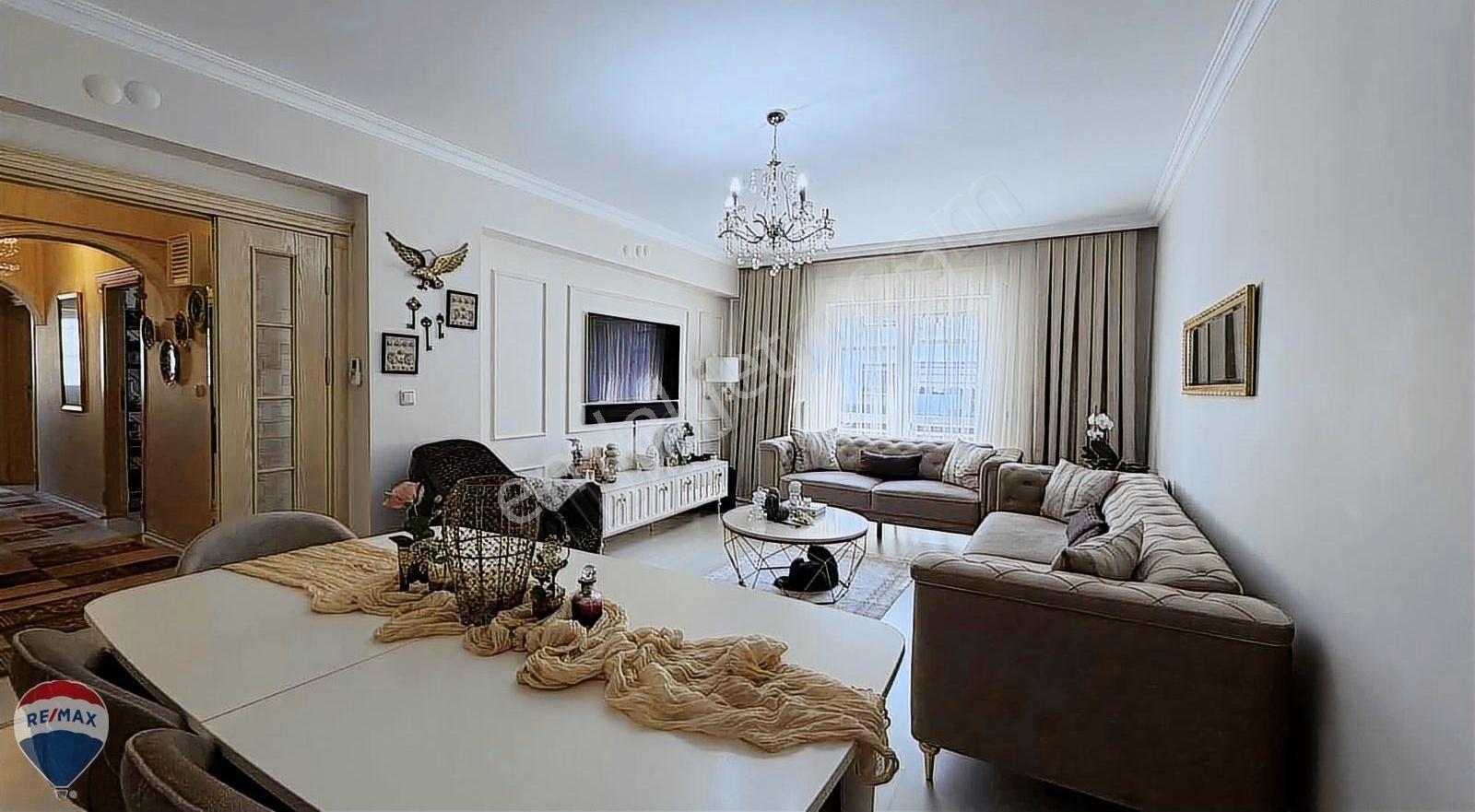 Remax Mavi'den Karaman'da Renove Edilmiş Satılık 3+1 Daire - Görsel 28