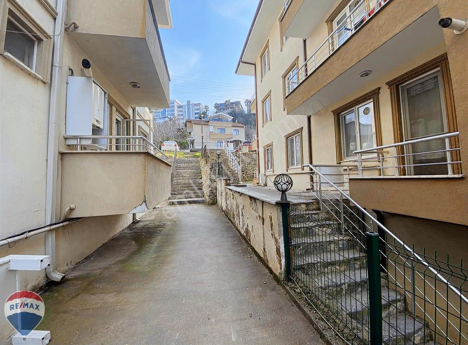 Remax Maviden Kemalpaşa'da Geniş Ve Ferah Aileye Uygun 2+1 - Görsel 28