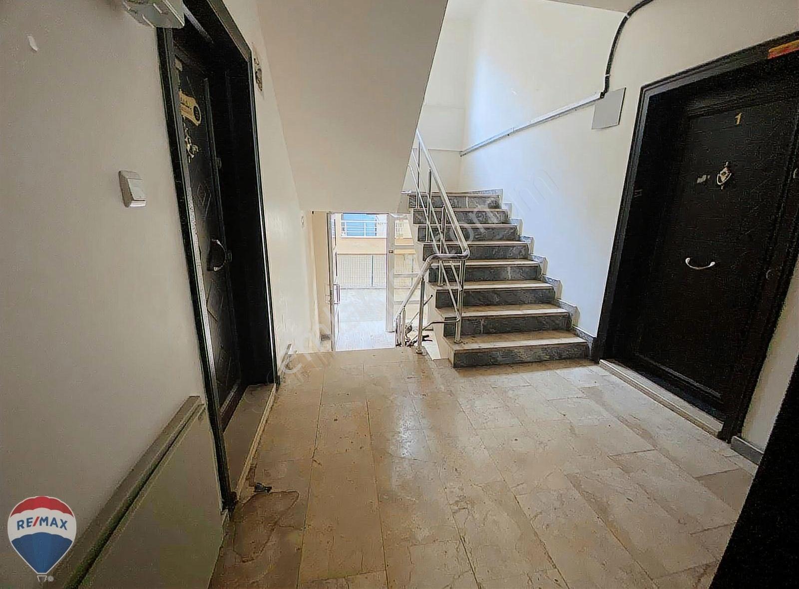 Remax Maviden Kemalpaşa'da Geniş Ve Ferah Aileye Uygun 2+1 - Görsel 31