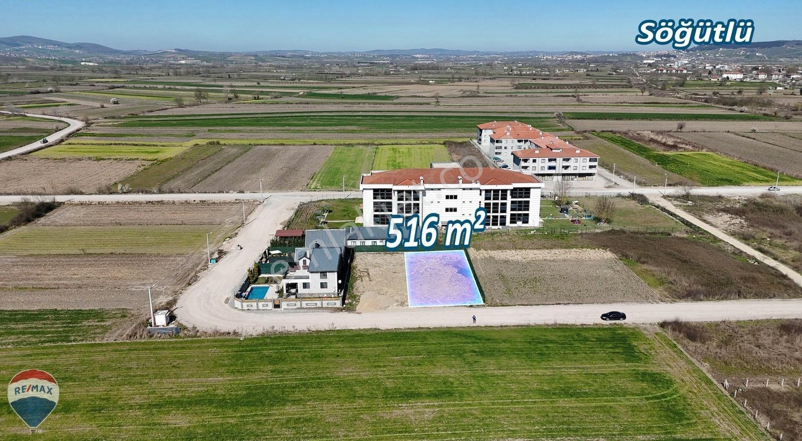 Remax Mavi'den Söğütlü'de Satılık 516 M2 İmarlı Arsa - Görsel 13