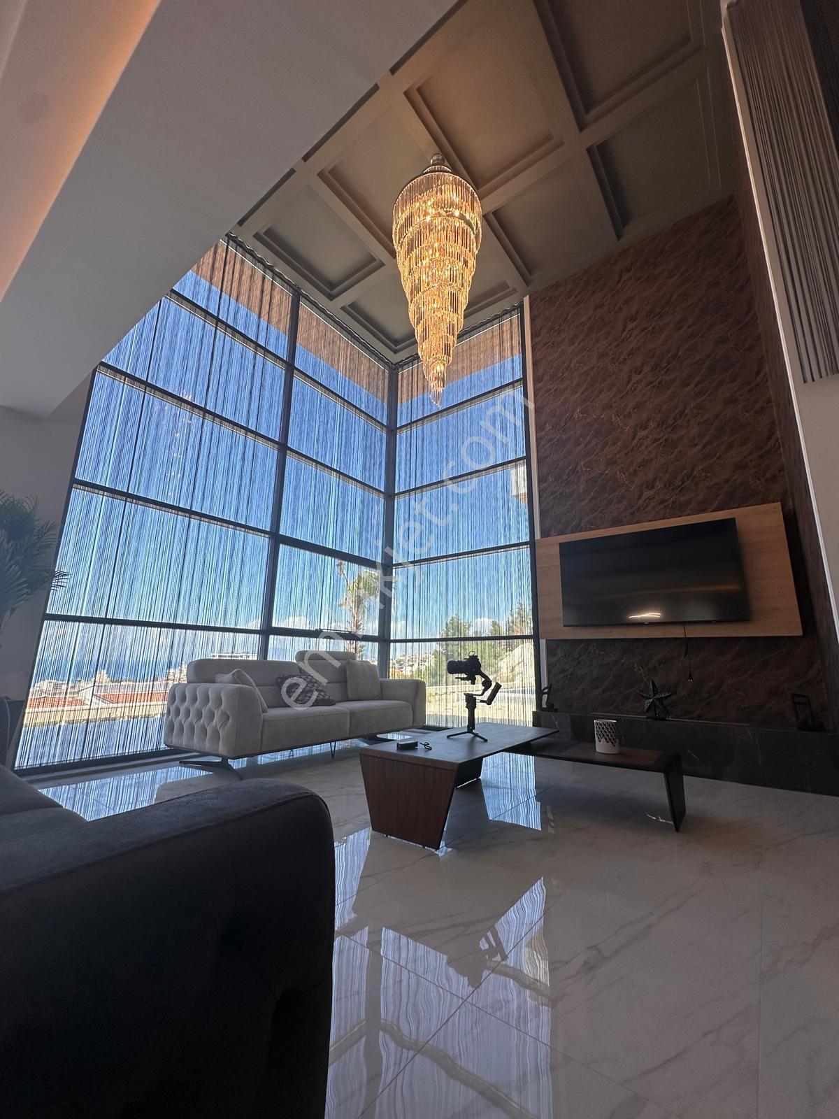 Kuşadası Kadınlar Denizi'nde Full Deniz Manzaralı Loft Villa - Görsel 9