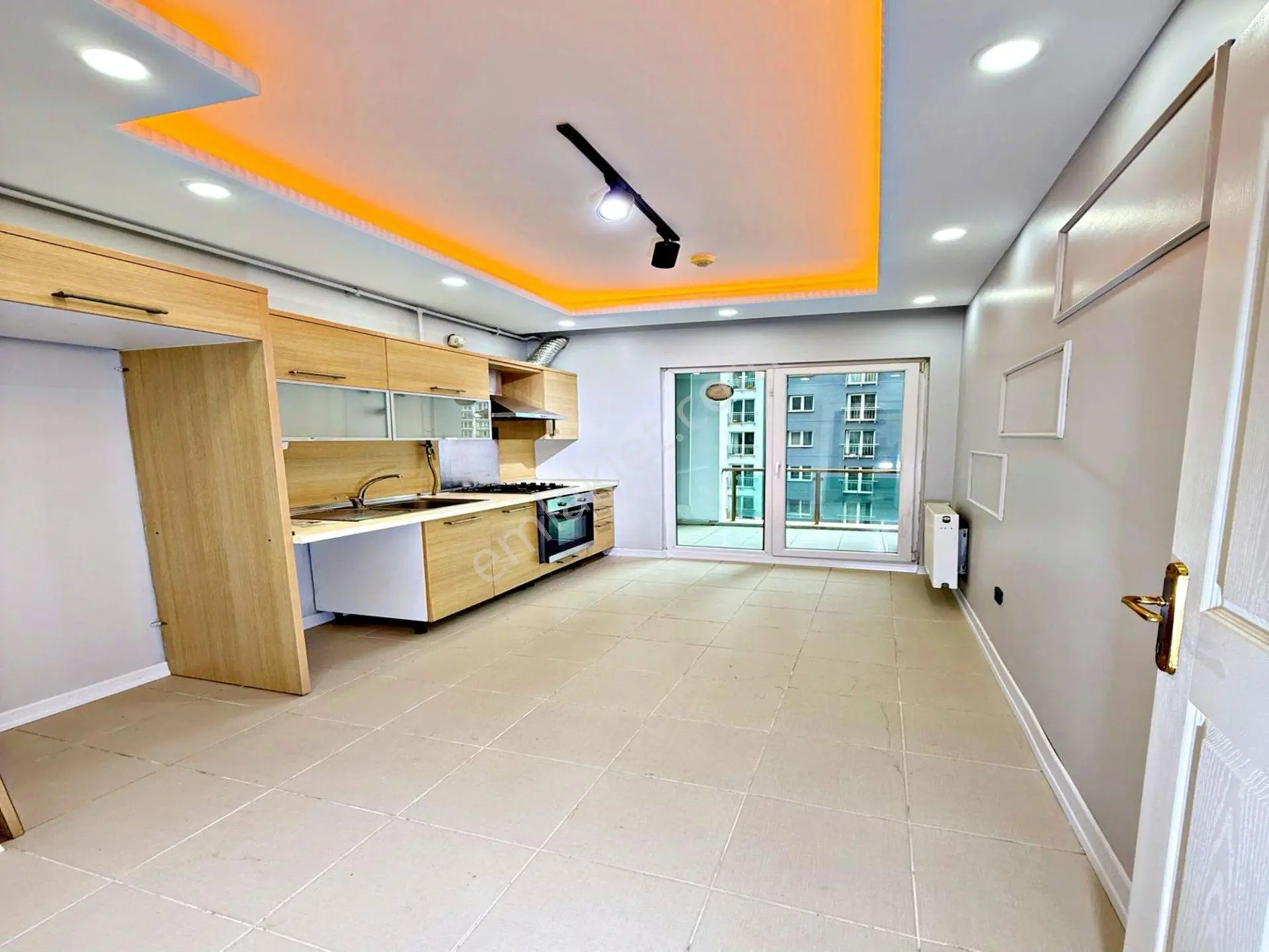 Site İçi 2+1 - Metrobüse 10 Dk - Yüksek Kira Getirili - Otopark Ve Güvenlikli - Fırsat Daire!! - Görsel 5
