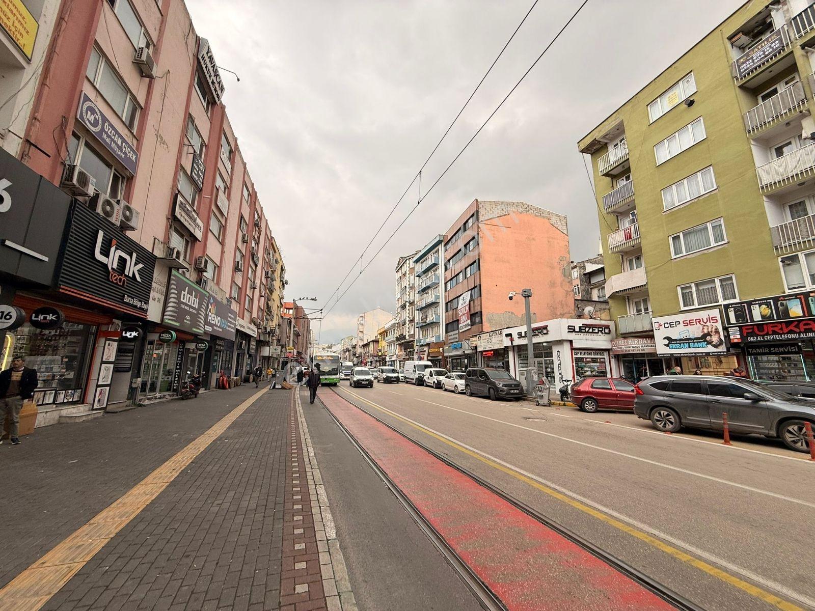 B.m Real Estate Satılık 3+1 Daıre - Görsel 21