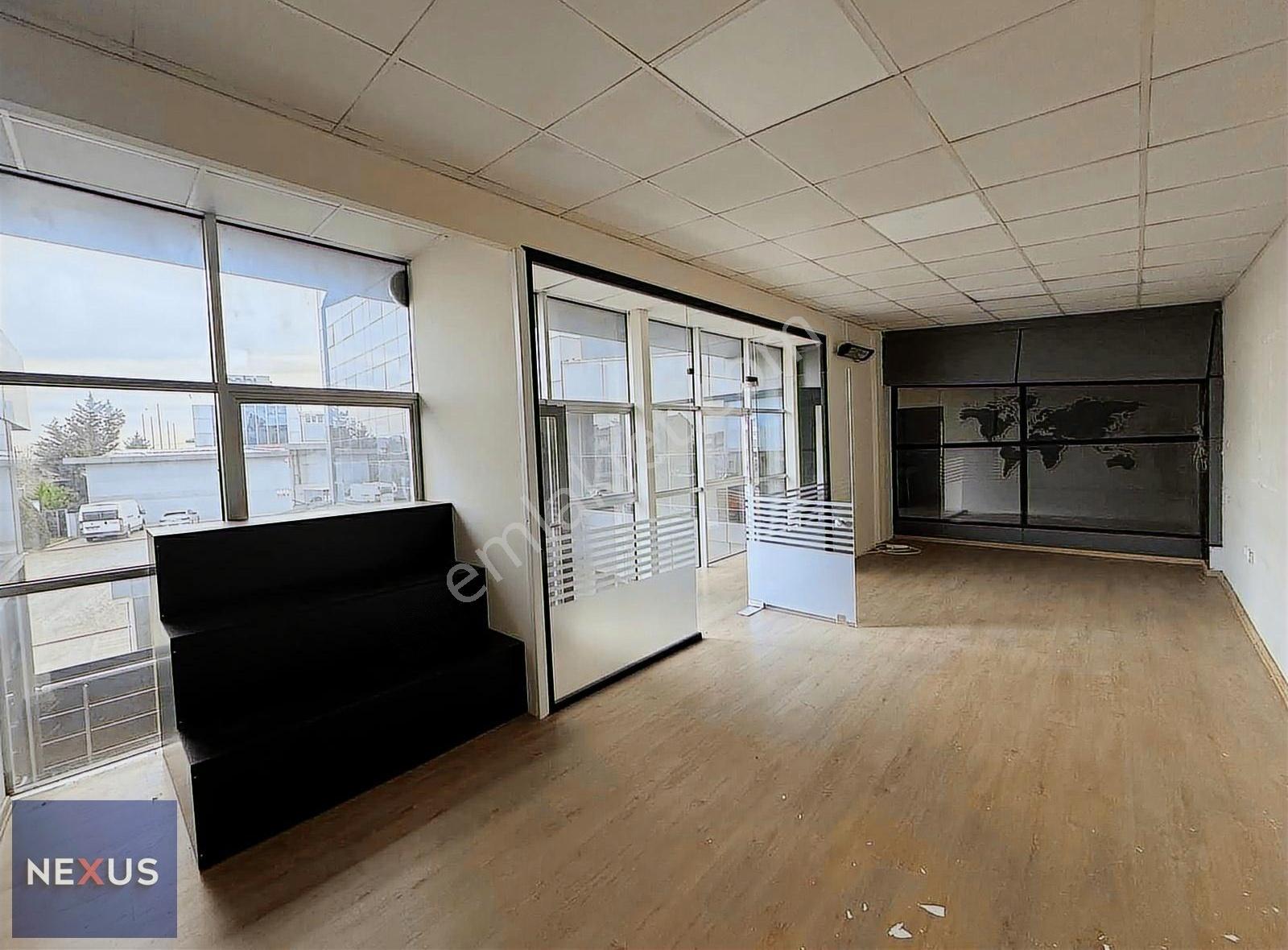 Sancaktepe'de 450 M2 Prestijli İş Yeri - Görsel 3
