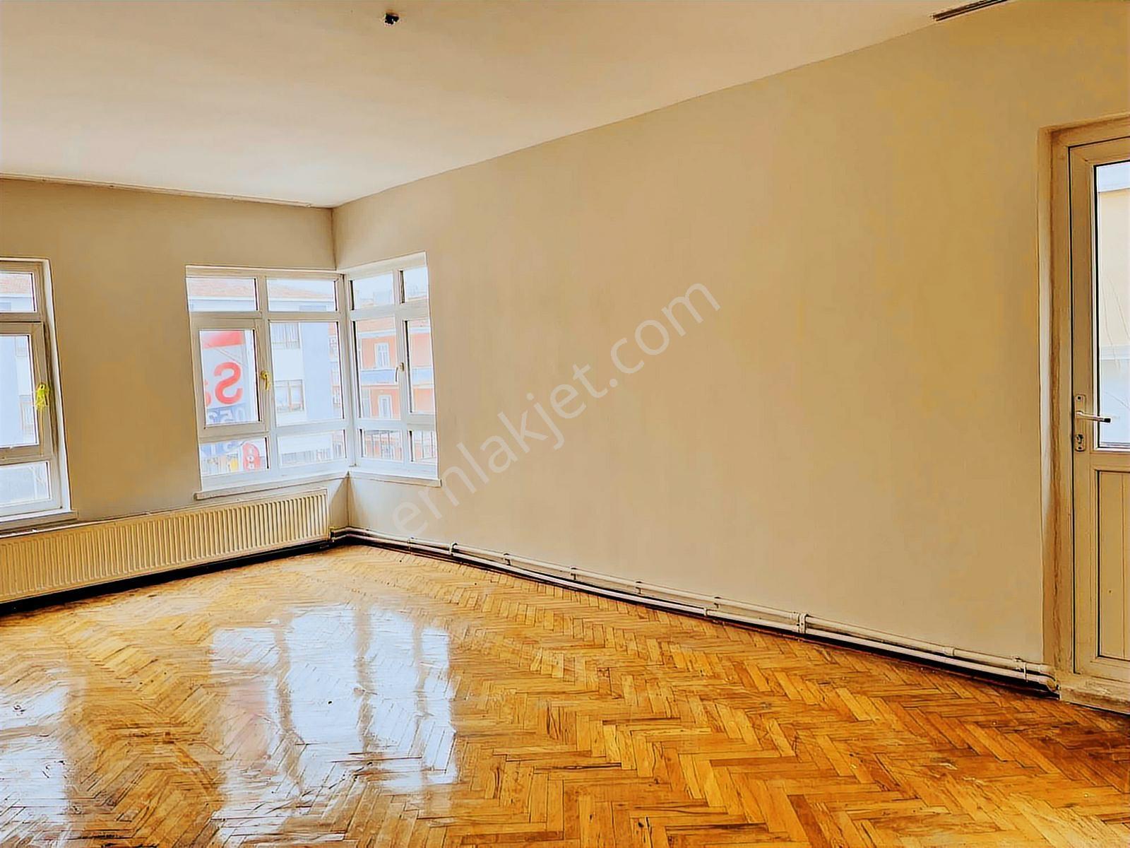 Dikmen Sinan Caddesi 3+1satılık - Görsel 17
