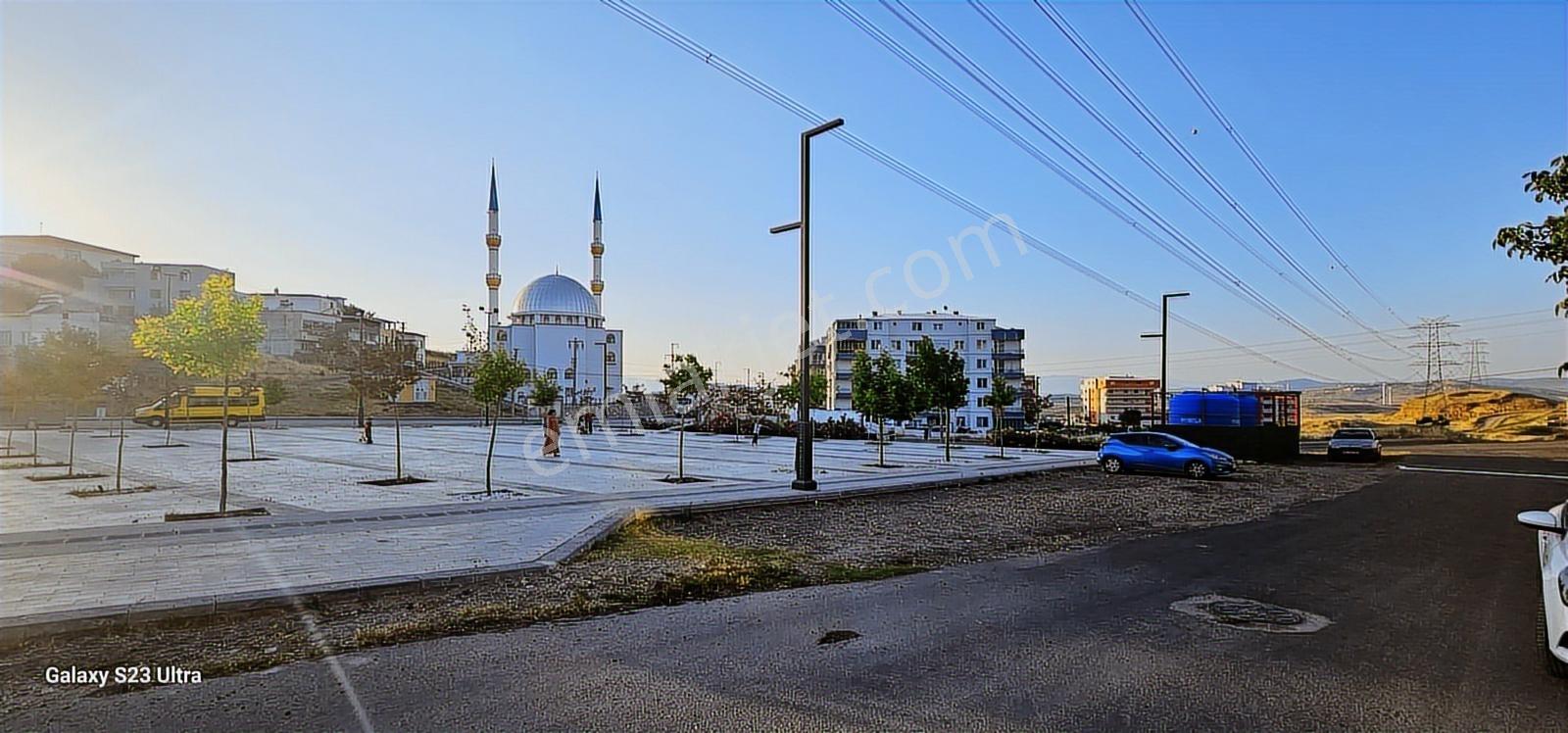 Örnekkent'de 278 M² Arsa - Görsel 3