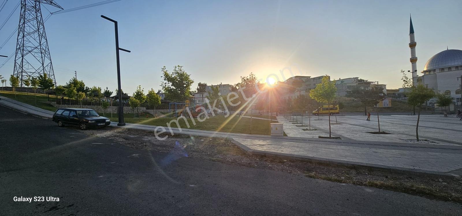 Örnekkent'de 278 M² Arsa - Görsel 4