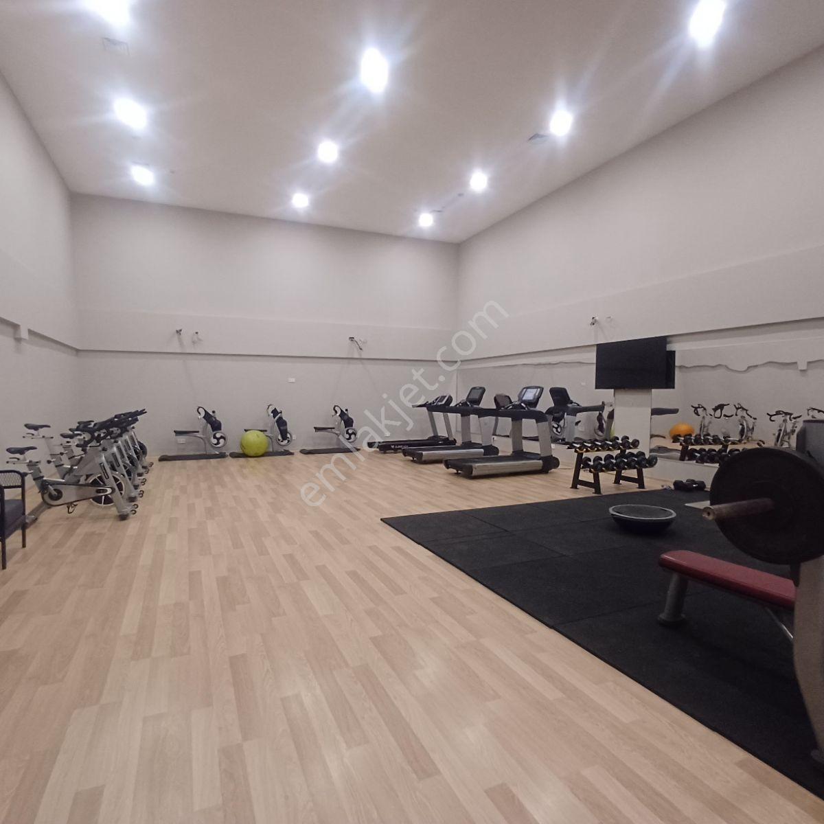 Bahçeşehir Inn Deluxia Projesınde Manzaralı Satılık 1+1 Daire - Görsel 14