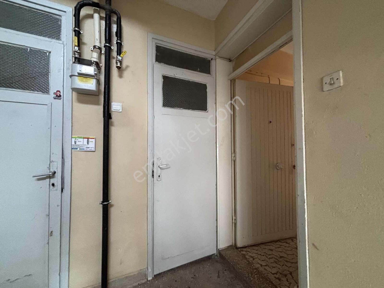 Salihli Kiralık 3+1 Daire Sağlık Mahallesi Işık Market Civarı - Görsel 23