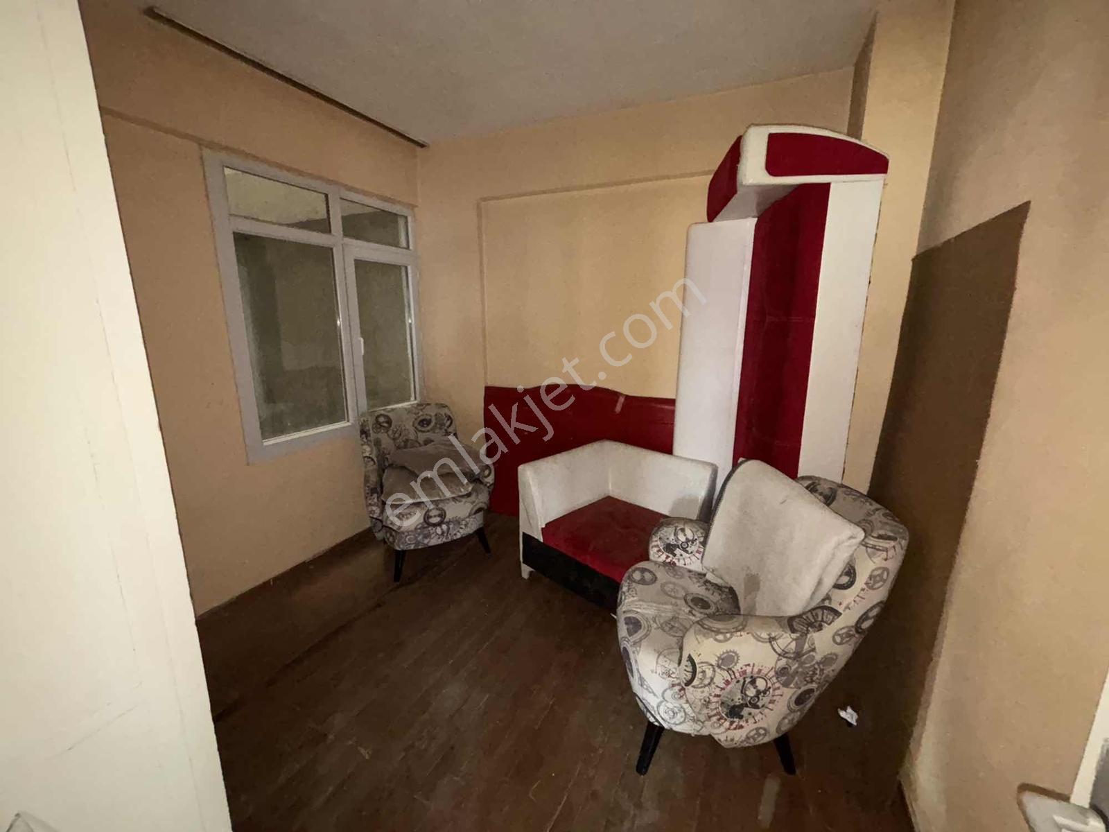 Salihli Kiralık 3+1 Daire Sağlık Mahallesi Işık Market Civarı - Görsel 4