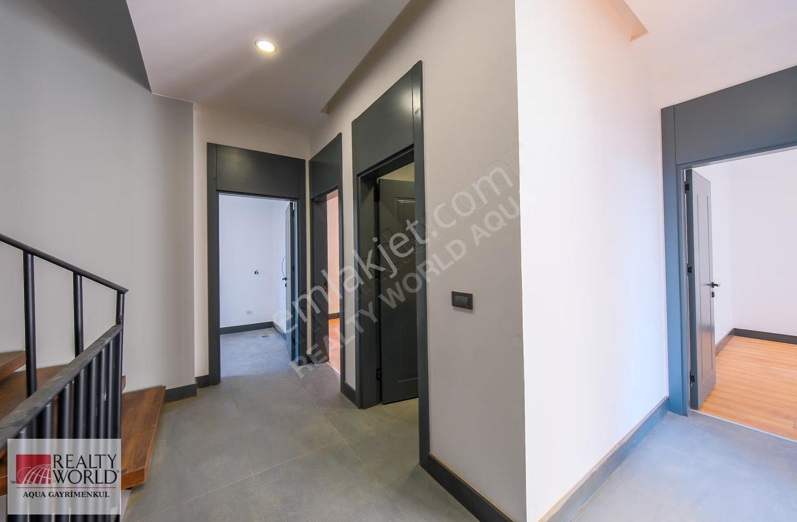Set Premium Sitesinde Özel Havuzlu Akıllı Sistemli Satılık Villa - Görsel 17