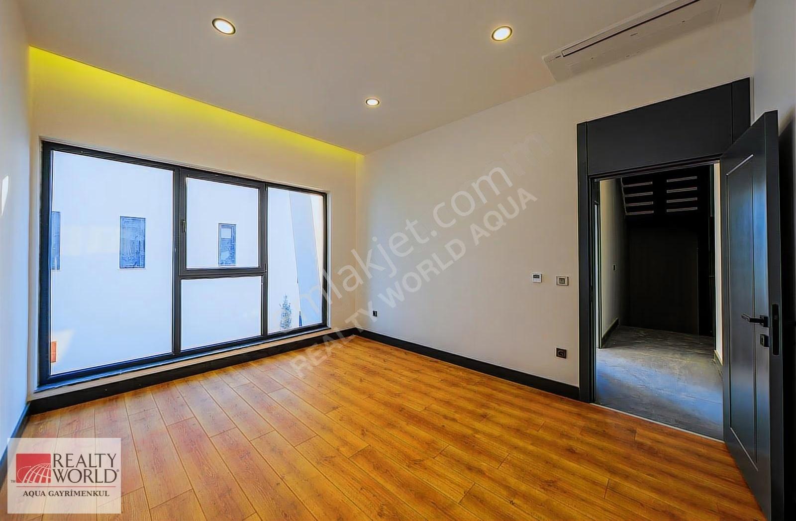 Set Premium Sitesinde Özel Havuzlu Akıllı Sistemli Satılık Villa - Görsel 25