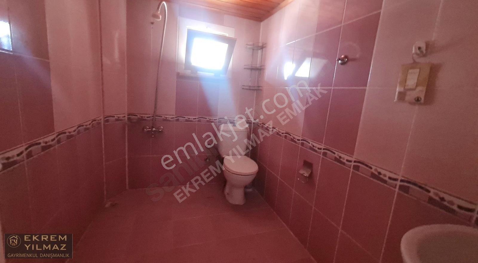 Gelişim Mahallesi'nde Kiralık 3+1 Kapalı Mutfaklı Daire - Görsel 15