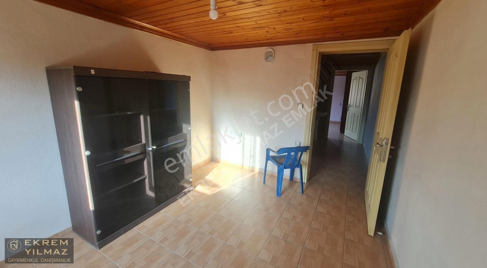 Gelişim Mahallesi'nde Kiralık 3+1 Kapalı Mutfaklı Daire - Görsel 8