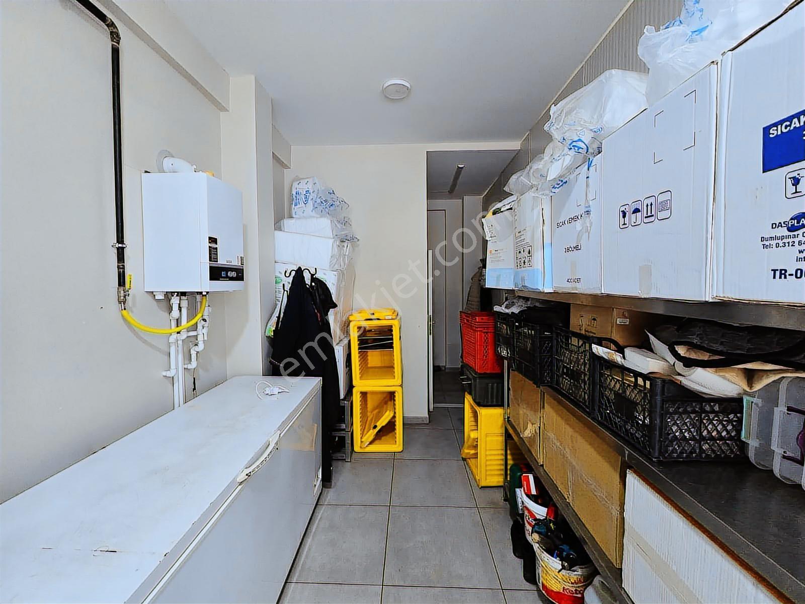 Keykubat'da Satılık 90m2 Dükkan - Görsel 8
