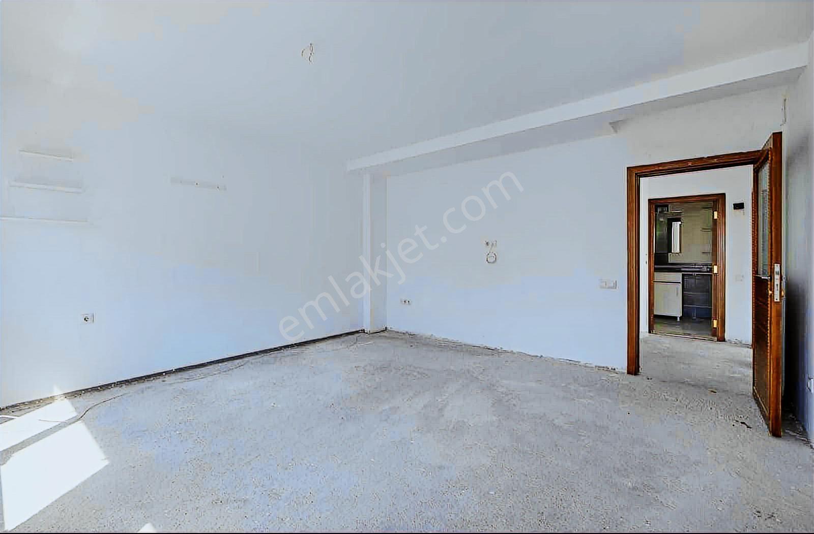 Eski Lara'da Komple Kiralık Ofis - Görsel 14