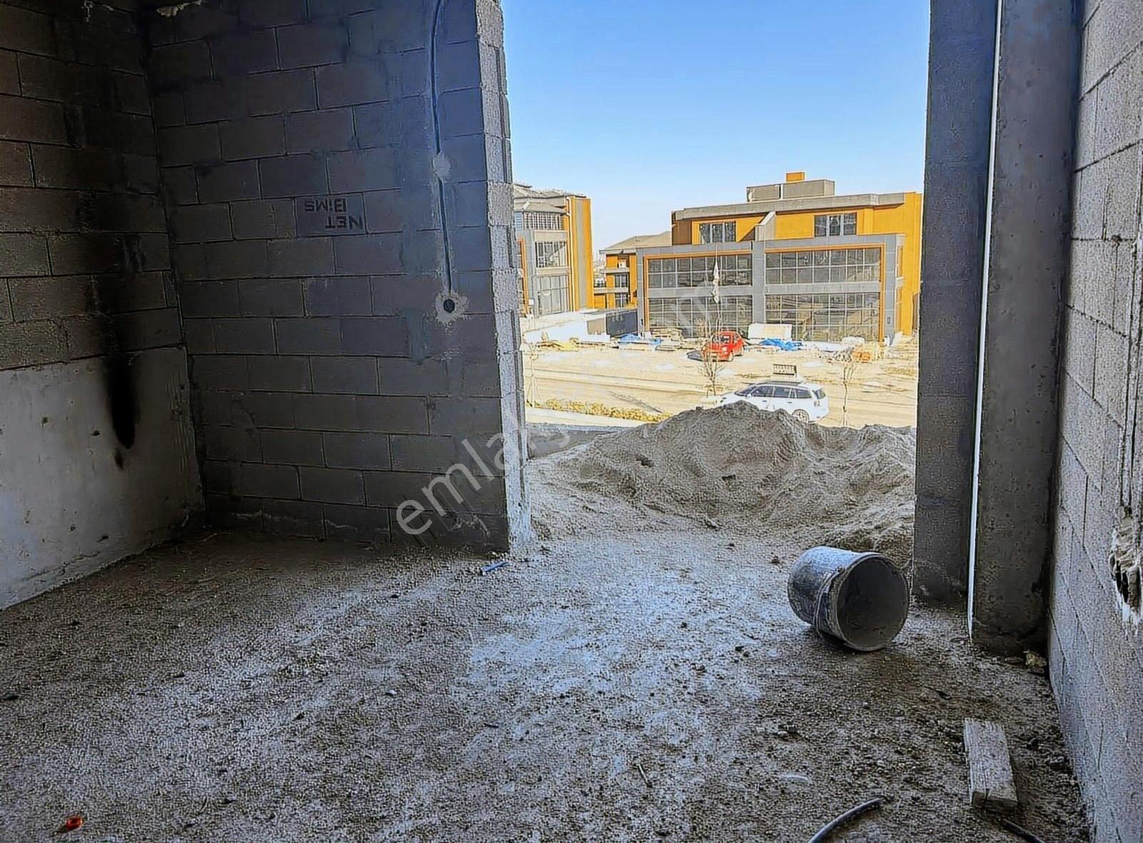 Yenibağlıca Çambayırı Caddesi Satılık Anahtar Teslim Villa - Görsel 11