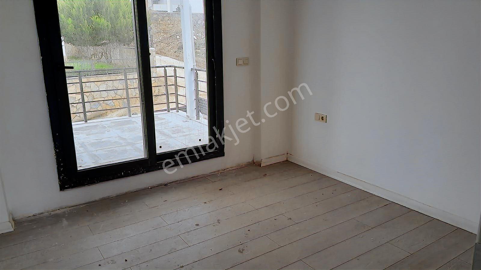 Bodrum Bağla'da Deniz Manzaralı Yıllık Kiralık 3+1 Dubleks Villa - Görsel 14