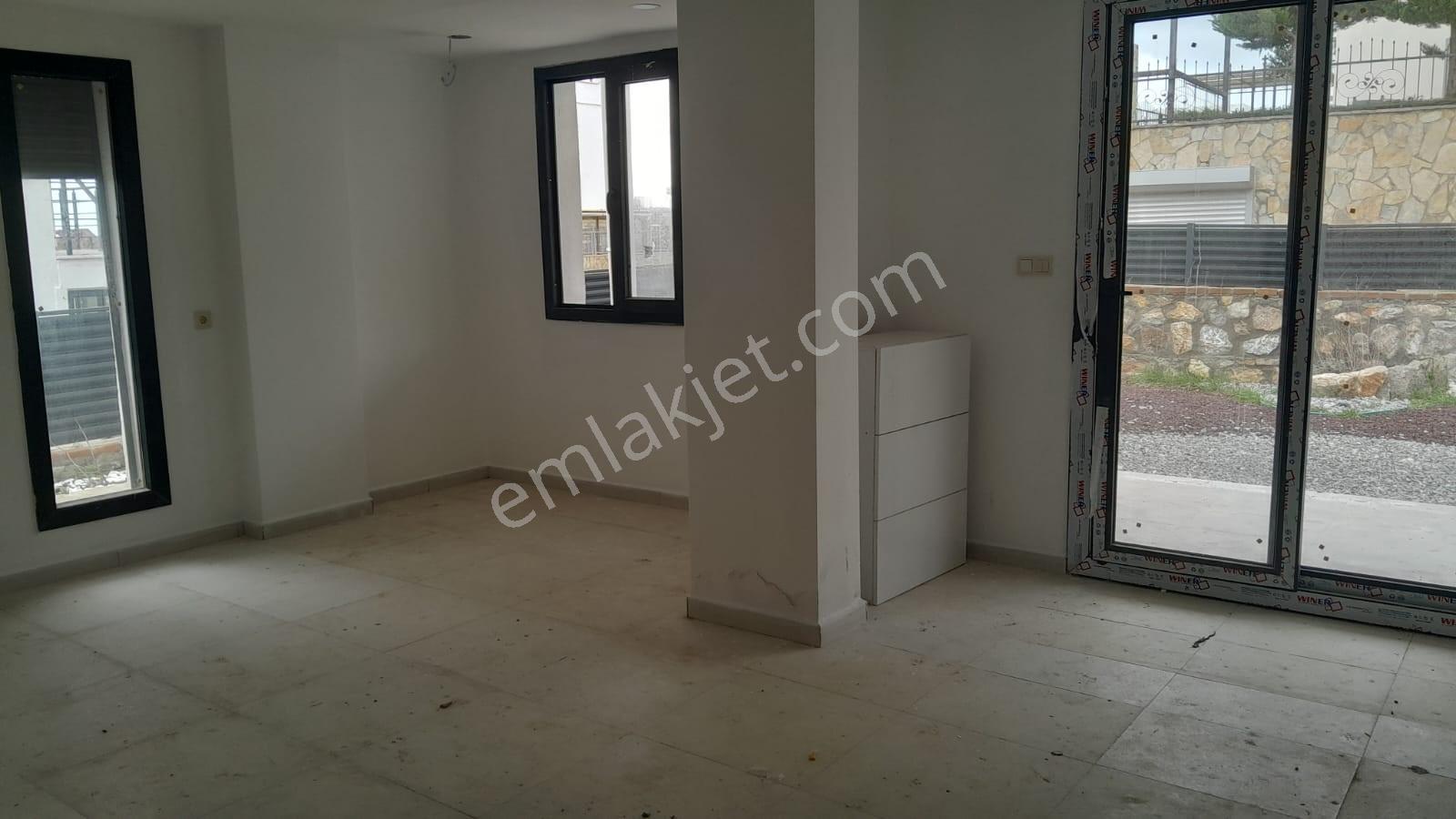 Bodrum Bağla'da Deniz Manzaralı Yıllık Kiralık 3+1 Dubleks Villa - Görsel 4