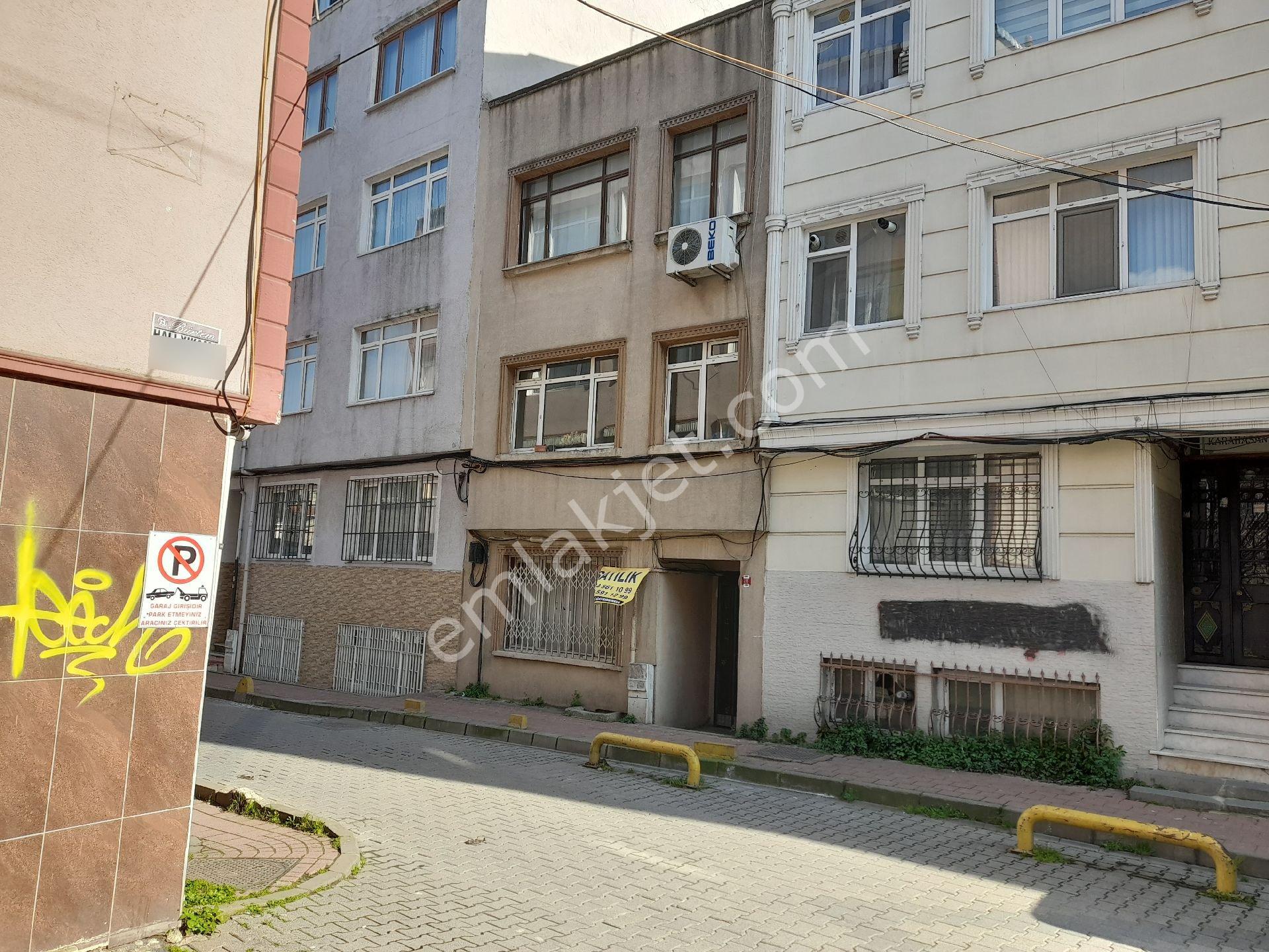 Kocamustafapaşa Cambaziye Sok 3 Katlı Satılık Bına - Görsel 32