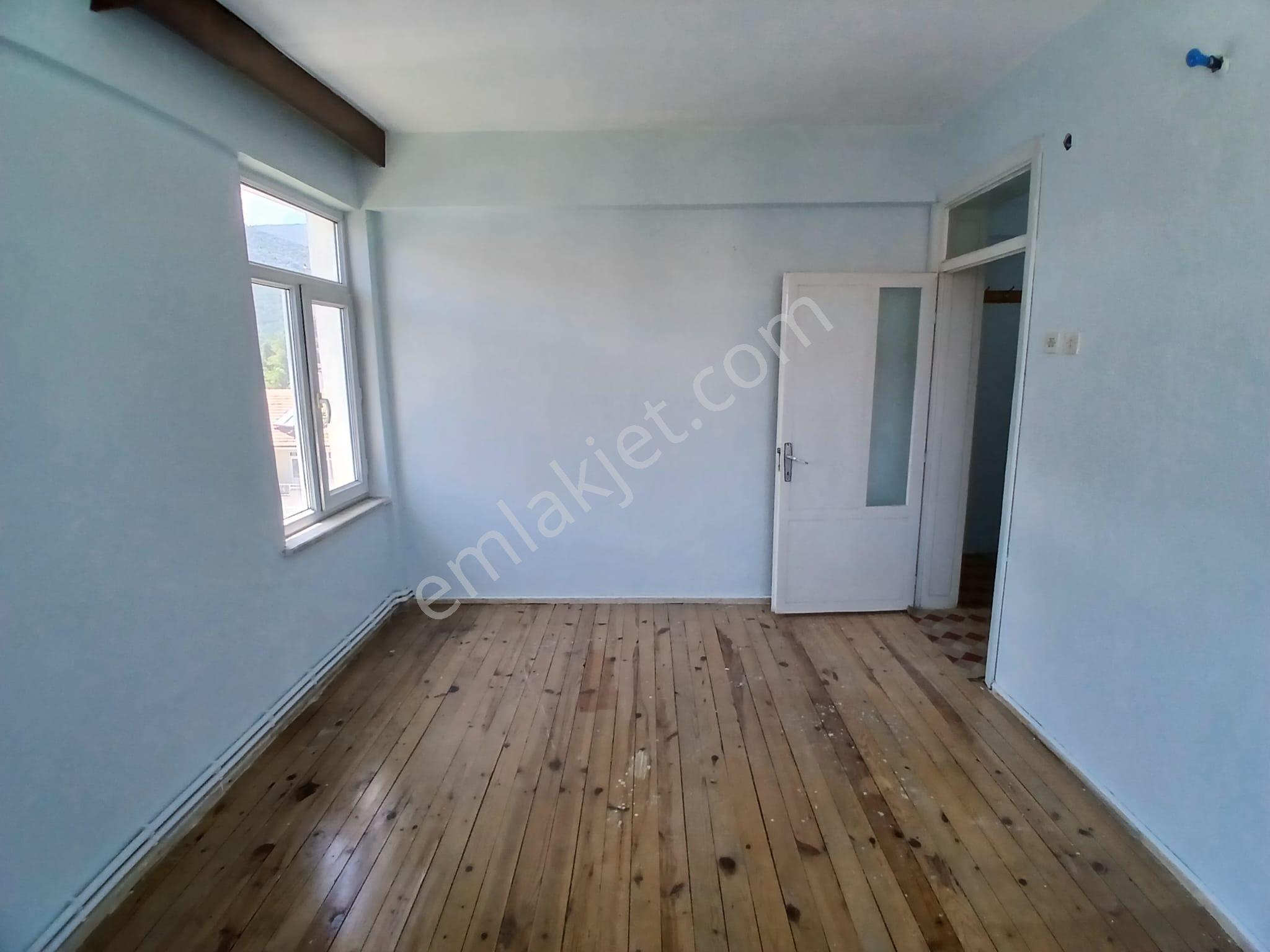 Akçay Emlak'tan Akşehir Gazi Mahallesi Sağlık Yüksekokulu Yanında Doğalgazlı Geniş Kiralık 2+1 Daire - Görsel 20