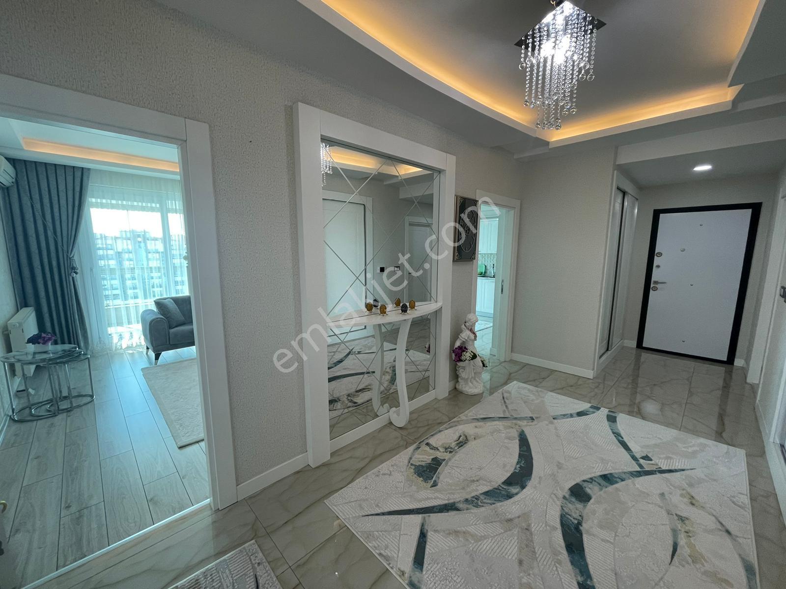 Seeworld Alınak Kutay Paladyum Konutları 3+1 179m2 Özel Dekorlu - Görsel 18