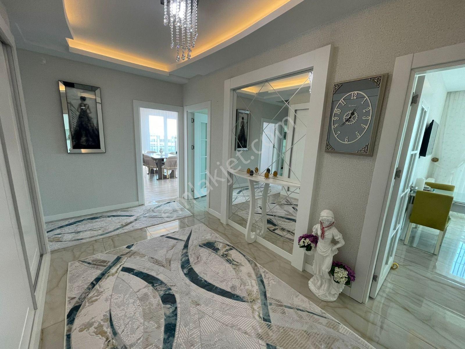 Seeworld Alınak Kutay Paladyum Konutları 3+1 179m2 Özel Dekorlu - Görsel 19