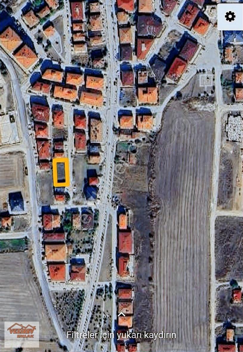 Vezirev Emlaktan Tikenli Mh 280+275=555 M2 Arsa