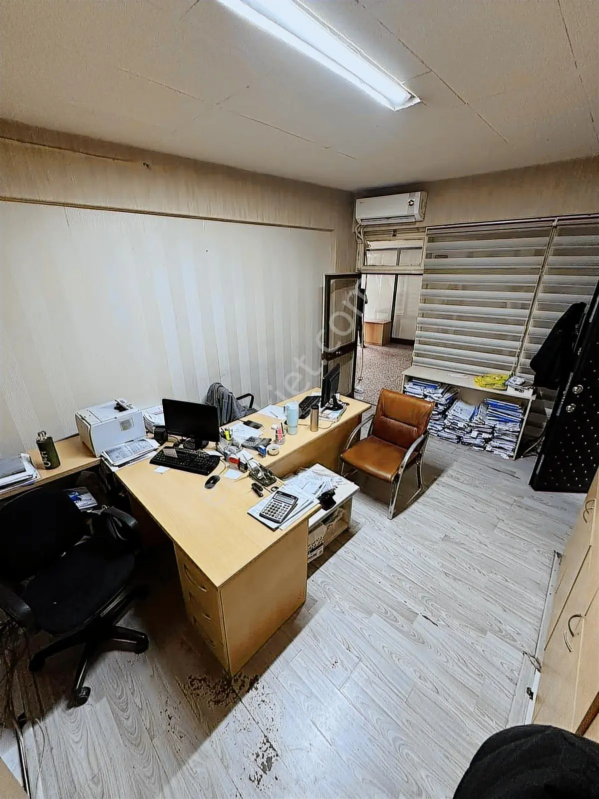 Bayram Yerinin Göbeğinde Ön Cephe Satılık Ofis Sebat Döviz Yanı - Görsel 4
