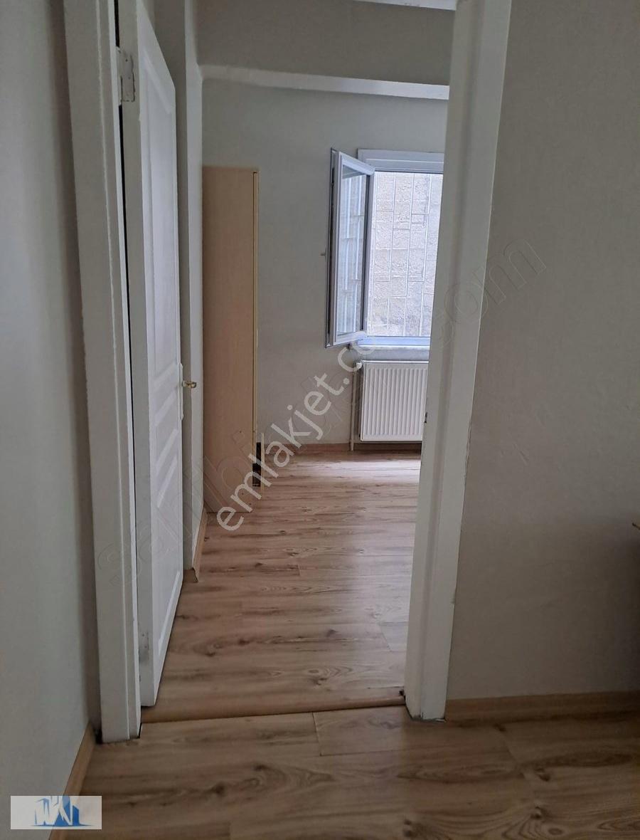 Ortaklar Cad. Yakını Satılık 3+1 Bahçe Katı Daire - Görsel 13