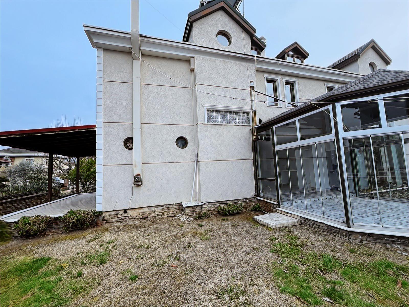 Riva Gymdn Yomra Kaşüstünde Palmiye Sites Fırsat Villa - Görsel 7
