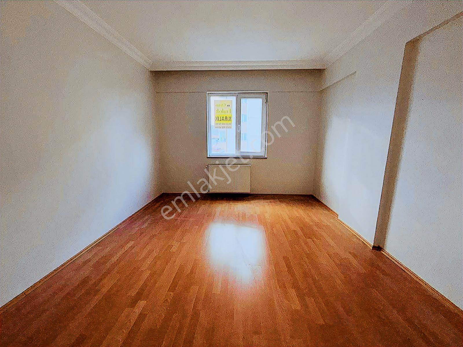 Sivas Ozan Emlak'tan Mevlana'da Kiralık 3+1 Masrafsız Daire - Görsel 28