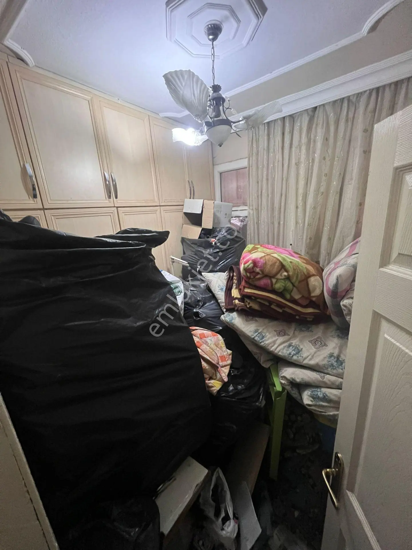 Akev Gayrimenkul'den Açıksu Caddesine Yakın 2+1 Giriş Kat Daire - Görsel 2