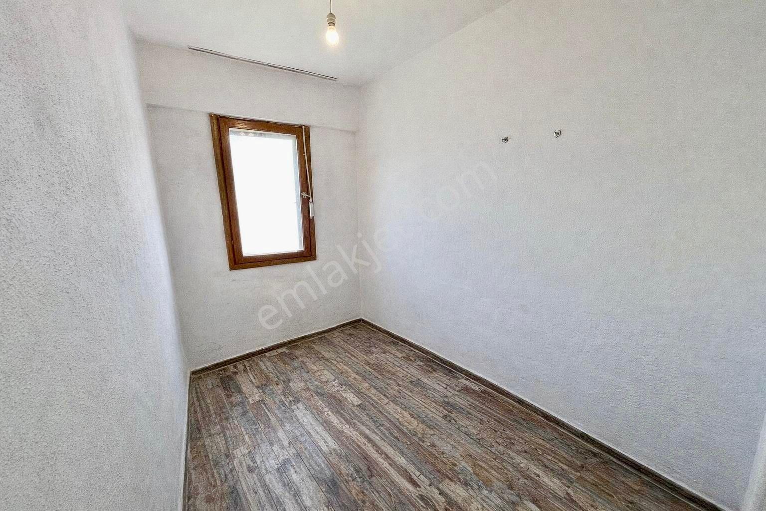 Eserkent Sitesi’nde Yenilenmiş Satılık 2+1 Daire - Görsel 20