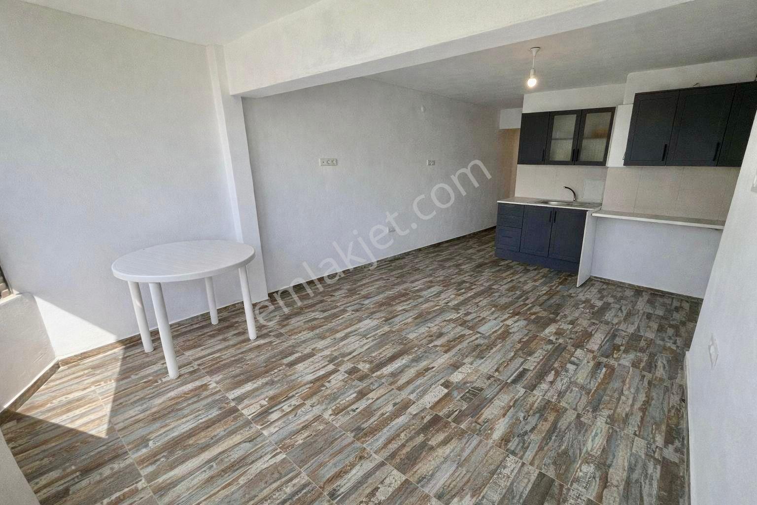 Eserkent Sitesi’nde Yenilenmiş Satılık 2+1 Daire - Görsel 11