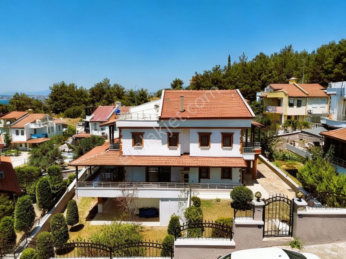 Soğucak'ta Satılık Deniz Manzaralı Villa